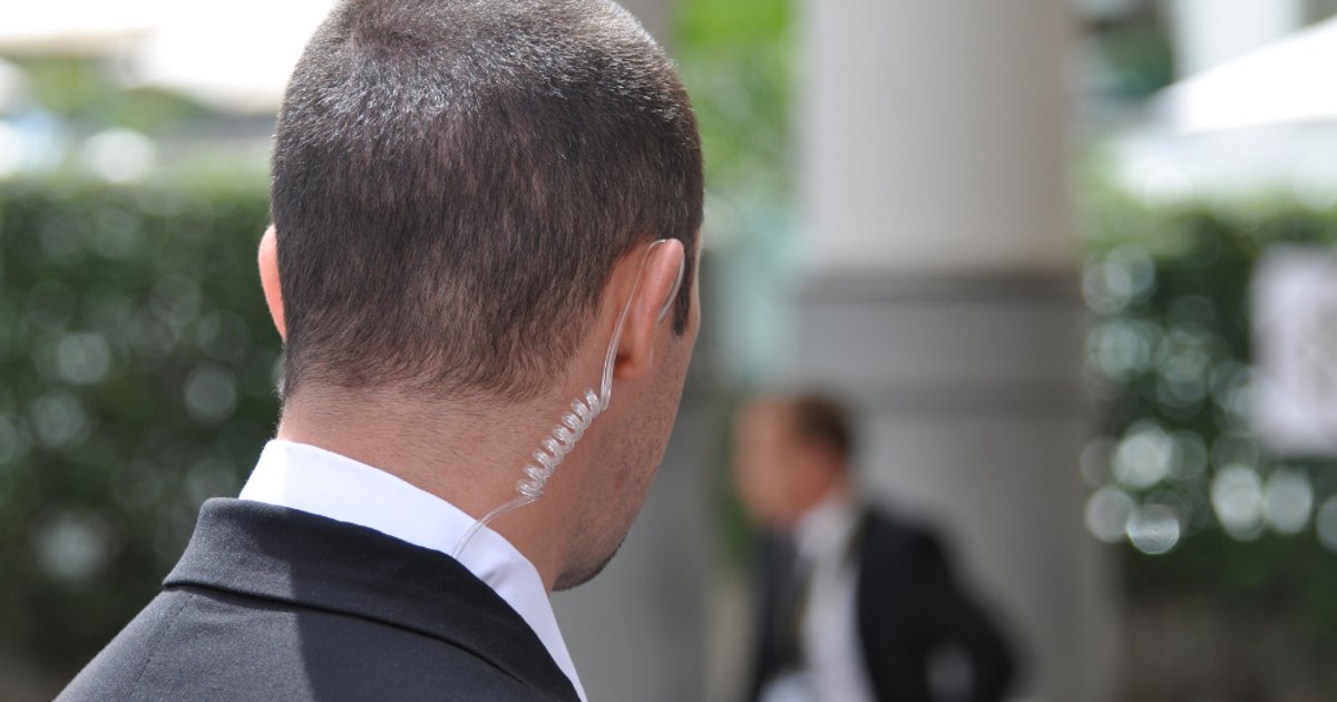 Biztonsági őrök a hotelszakszervezetben – hol a határ?