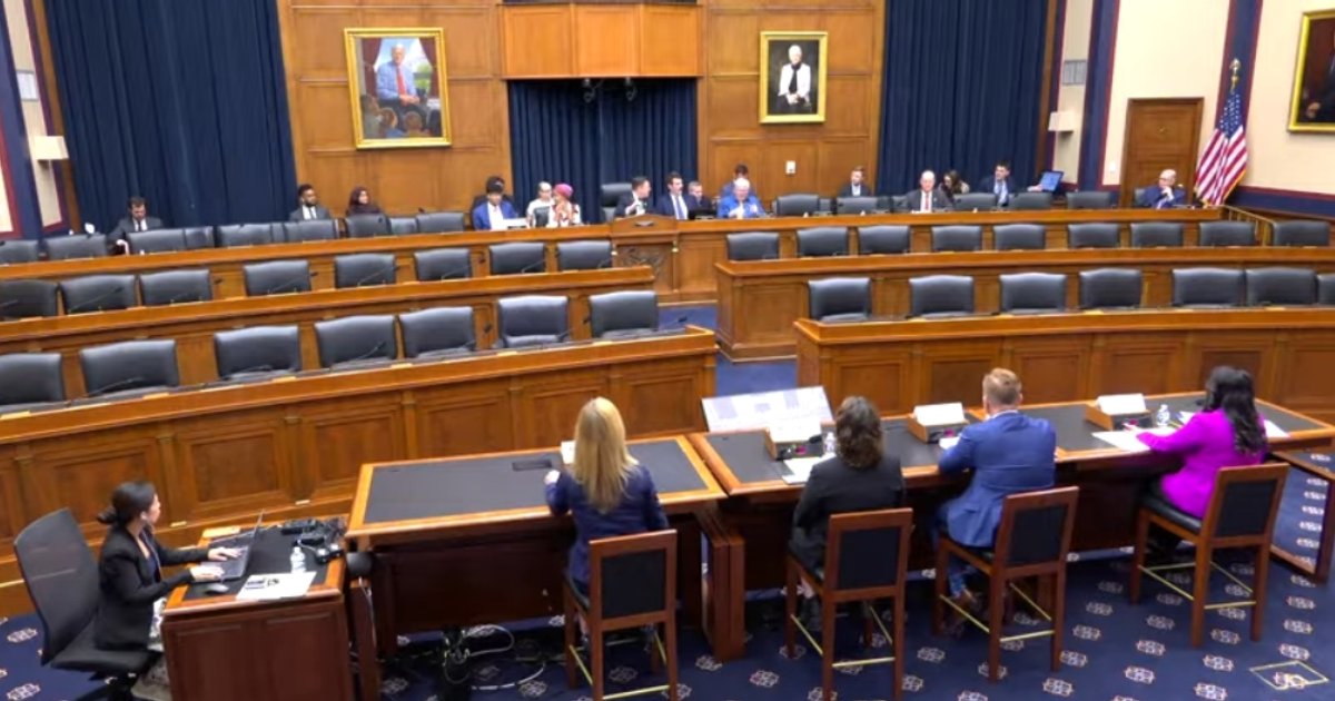 Capitol Hill: kinek dolgozik valójában a munkahelyi AI?