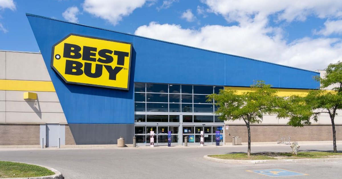 60 000 dolláros bírság: a Best Buy kirúgta sérült dolgozóját