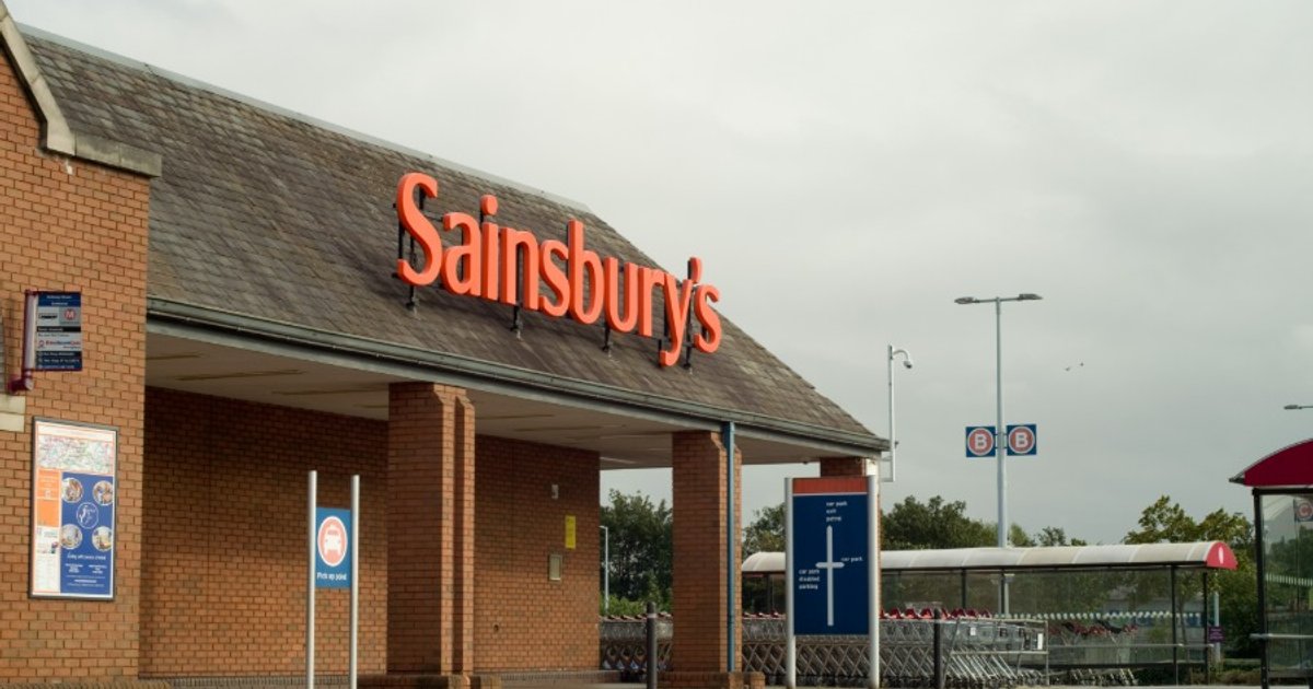 10 000 munkatapasztalati lehetőséget hoz a Sainsbury's