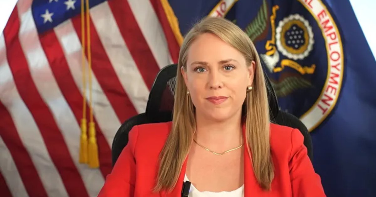 Az EEOC az „amerikaiak elleni diszkrimináció" ügyeit gyűjti