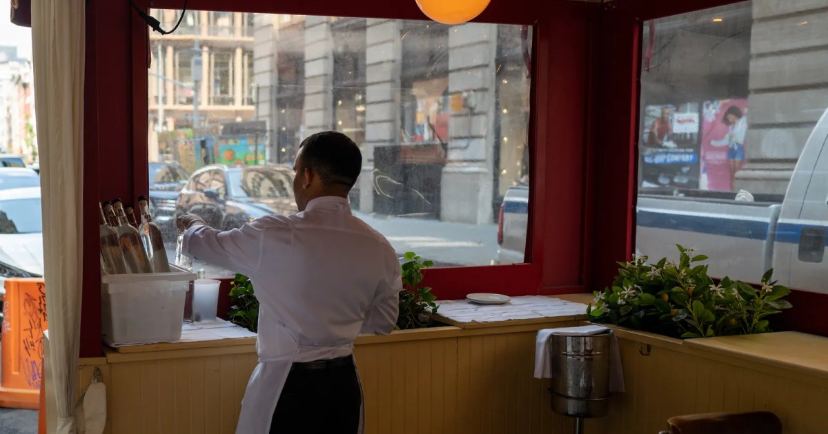 A friss diplomások kompromisszumot kötnek – és tudják is