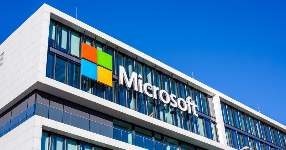 Microsoft: az AI felett mindig embernek kell őrködnie