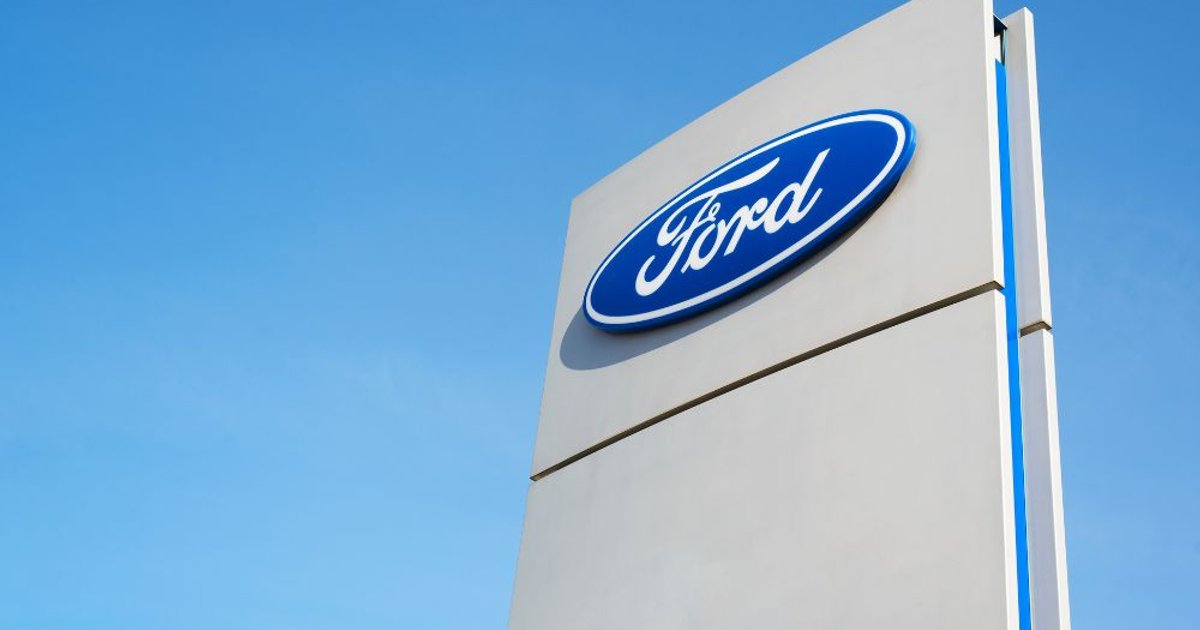 Ford visszahívja a tapasztalt mérnököket — az AI nem volt elég
