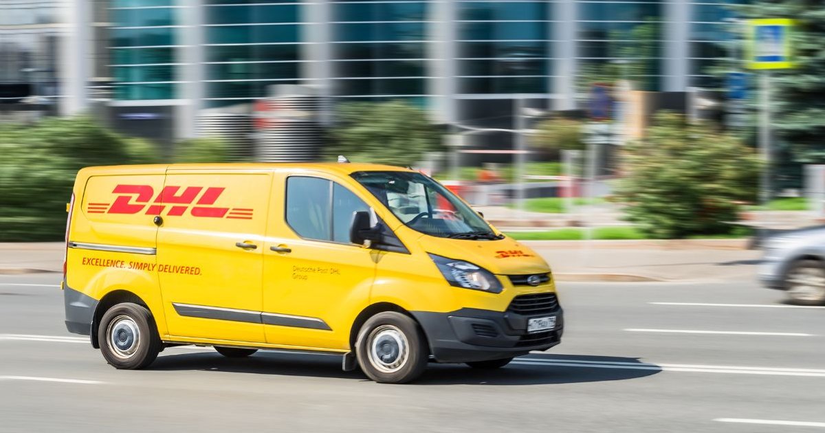 DHL elbukott a bíróságon – mit szabad mondani egy dolgozónak?